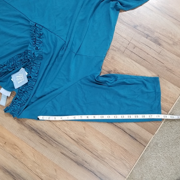 LIZ & ME Turquoise Blue V-Neck 3/4 Sleeve Ruffle Detail Top Shirt - Picture 10 of 11
